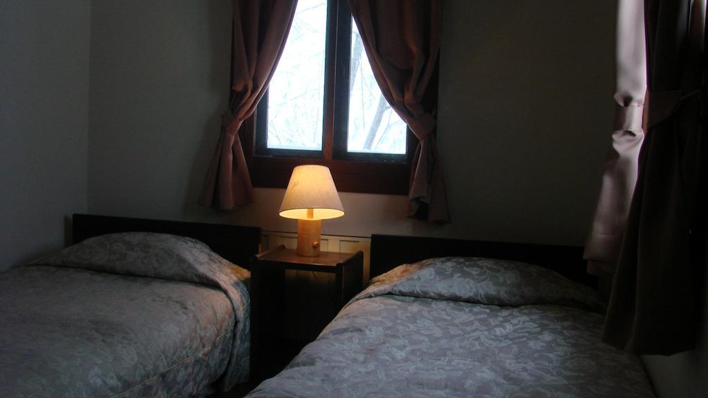 Earl Grey Hakuba Quarto foto